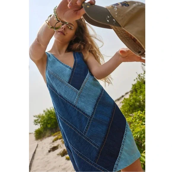 Free People Bohemian 70s Patches Of Denim Mini Dress XS NWT Patchwork Fall Retro - Picture 5 of 16